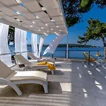 Hana Croatia