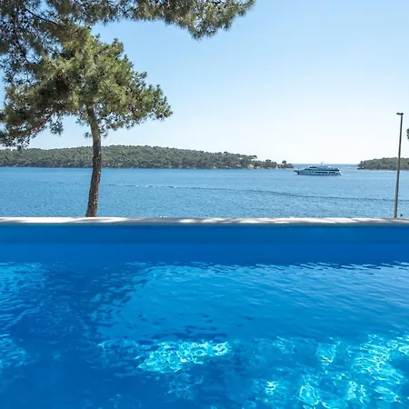 Hana Croatia וילה מאלי לוסיניי