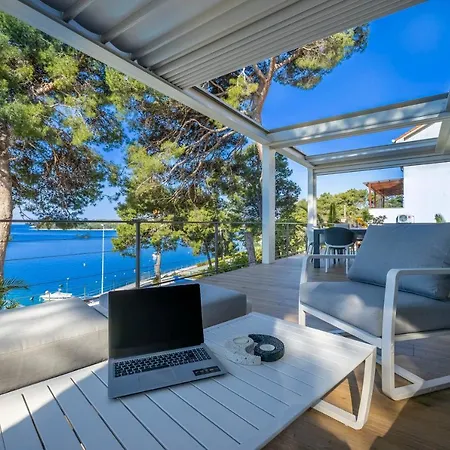 Hana Croatia