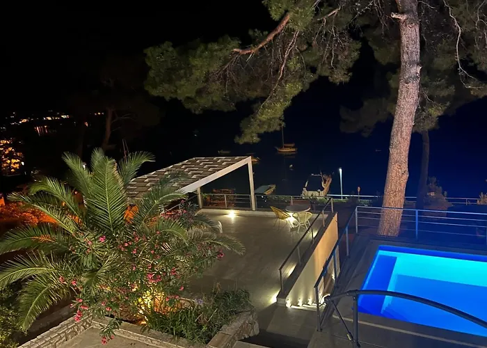 Hana Croatia Villa *