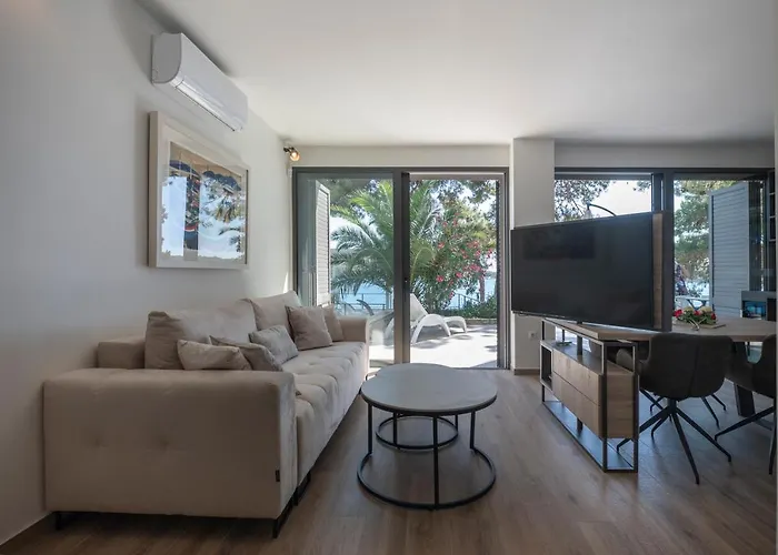 Hana Croatia Villa *