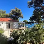 فيلة Hana Croatia *